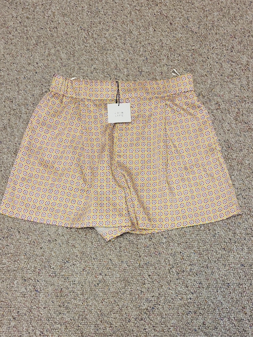 Zara Yellow Floral Print Elastic Waist Shorts Small Summer New Casual High Waist